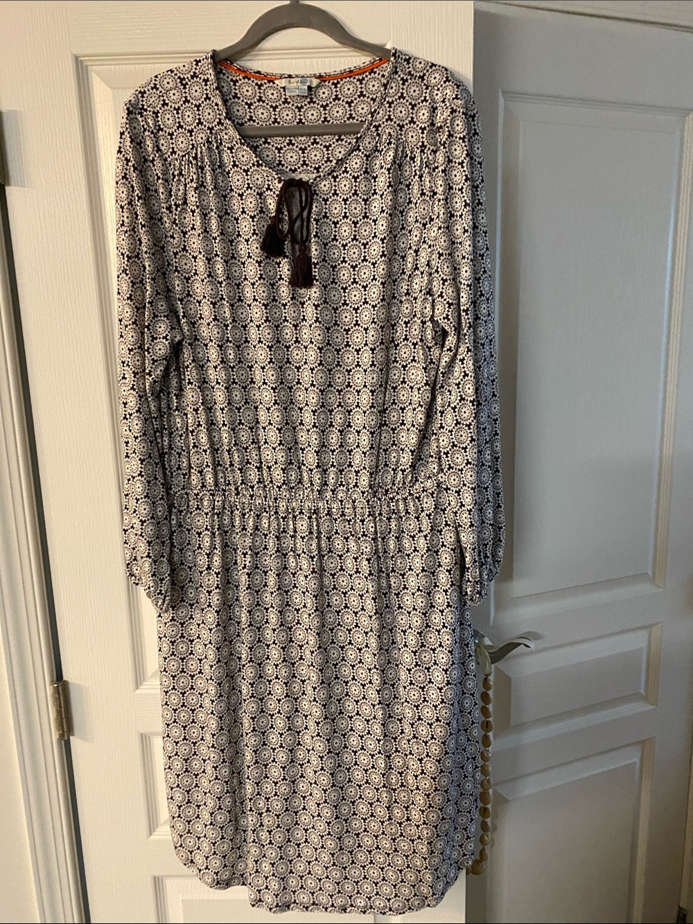 Boden lightweight midi dress